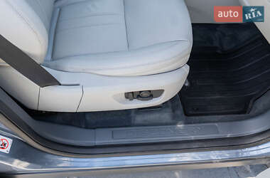 Внедорожник / Кроссовер Land Rover Discovery Sport 2019 в 