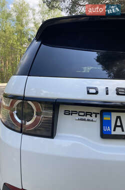 Позашляховик / Кросовер Land Rover Discovery Sport 2015 в 