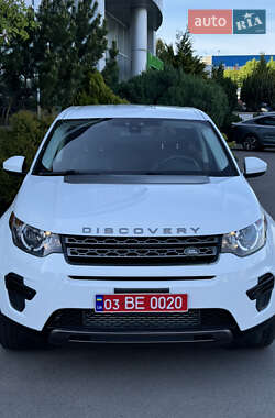 Внедорожник / Кроссовер Land Rover Discovery Sport 2016 в 