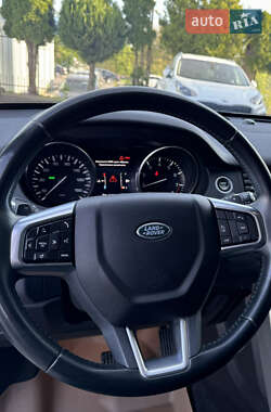 Внедорожник / Кроссовер Land Rover Discovery Sport 2016 в 