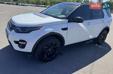 Позашляховик / Кросовер Land Rover Discovery Sport 2016 в 