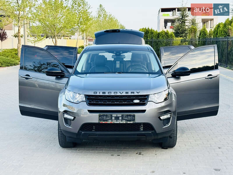 Внедорожник / Кроссовер Land Rover Discovery Sport 2015 в 