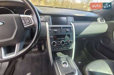 Внедорожник / Кроссовер Land Rover Discovery Sport 2017 в 