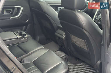 Внедорожник / Кроссовер Land Rover Discovery Sport 2017 в 