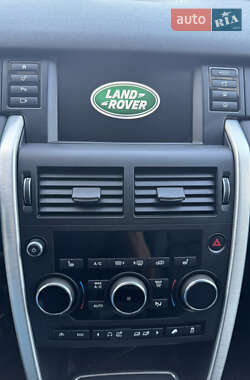 Внедорожник / Кроссовер Land Rover Discovery Sport 2016 в 