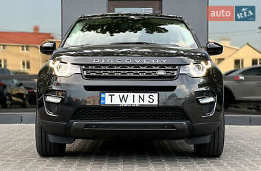Внедорожник / Кроссовер Land Rover Discovery Sport 2016 в 