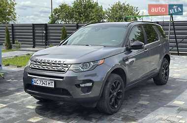Внедорожник / Кроссовер Land Rover Discovery Sport 2015 в Нововолынске