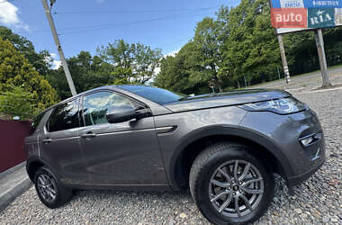 Внедорожник / Кроссовер Land Rover Discovery Sport 2016 в 