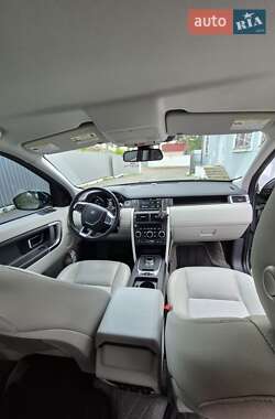 Внедорожник / Кроссовер Land Rover Discovery Sport 2015 в 