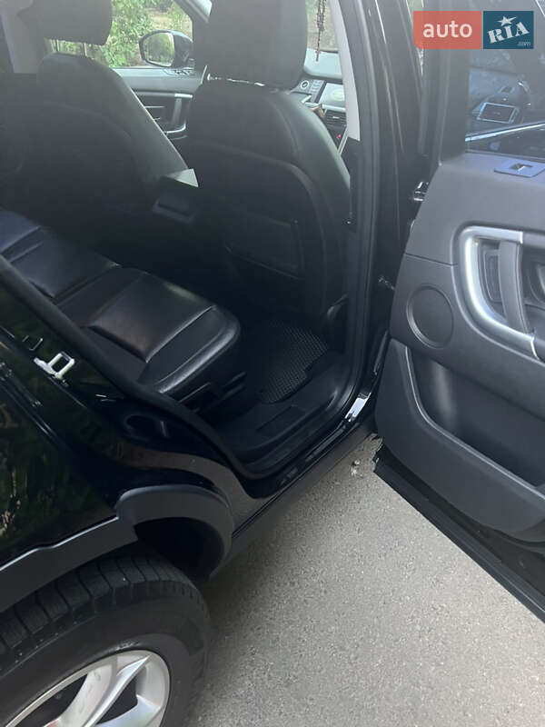 Внедорожник / Кроссовер Land Rover Discovery Sport 2016 в Одессе