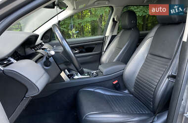 Позашляховик / Кросовер Land Rover Discovery Sport 2021 в 