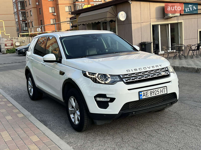 Позашляховик / Кросовер Land Rover Discovery Sport 2016 в Дніпрі