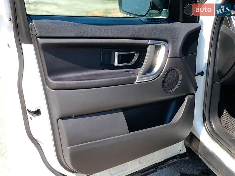 Позашляховик / Кросовер Land Rover Discovery Sport 2016 в Вінниці