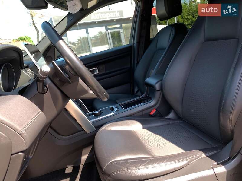 Позашляховик / Кросовер Land Rover Discovery Sport 2016 в Вінниці