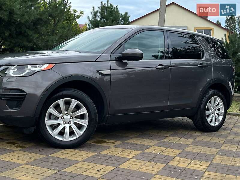 Внедорожник / Кроссовер Land Rover Discovery Sport 2016 в Самборе