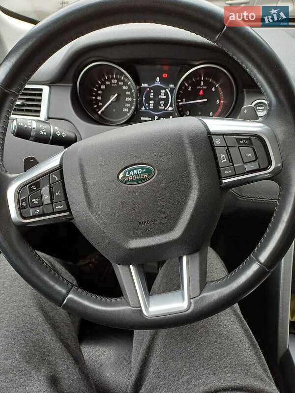 Внедорожник / Кроссовер Land Rover Discovery Sport 2017 в Киеве