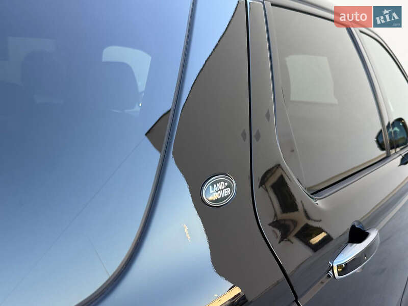 Внедорожник / Кроссовер Land Rover Discovery Sport 2015 в Луцке