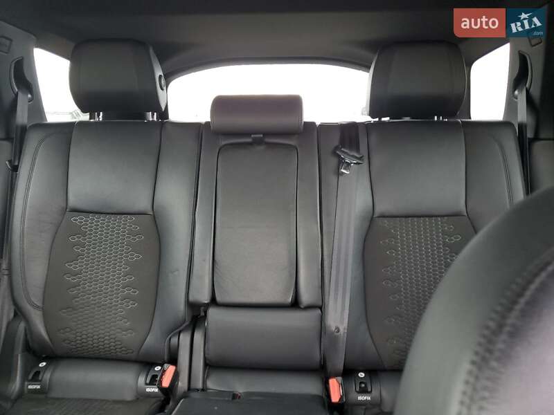 Позашляховик / Кросовер Land Rover Discovery Sport 2019 в Житомирі