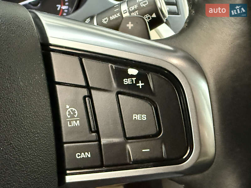 Позашляховик / Кросовер Land Rover Discovery Sport 2016 в Дрогобичі