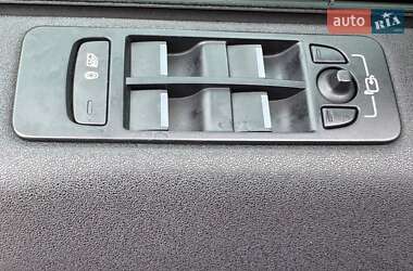 Позашляховик / Кросовер Land Rover Discovery Sport 2017 в  фото 17 Позашляховик / Кросовер Land Rover Discovery Sport 2017 в