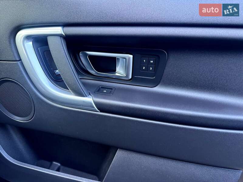 Внедорожник / Кроссовер Land Rover Discovery Sport 2017 в Хмельницком фото 29 Внедорожник / Кроссовер Land Rover Discovery Sport 2017 в Хмельницком