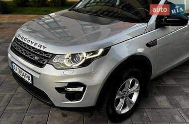Позашляховик / Кросовер Land Rover Discovery Sport 2017 в 