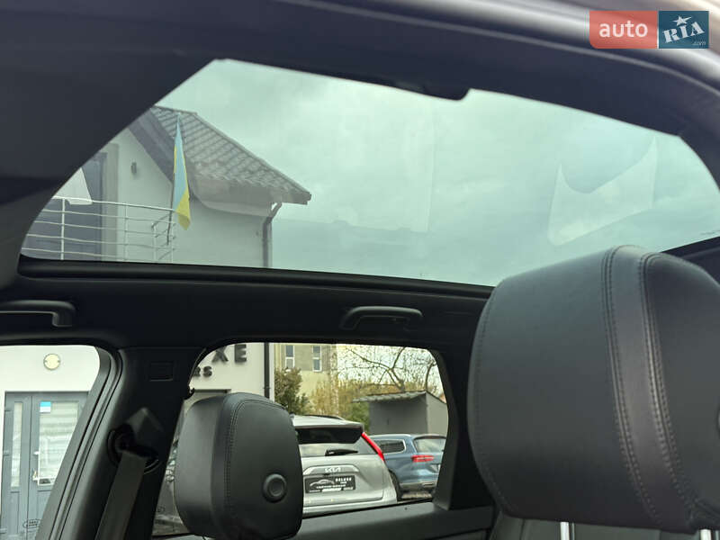 Позашляховик / Кросовер Land Rover Discovery Sport 2016 в Дрогобичі