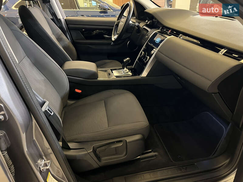 Внедорожник / Кроссовер Land Rover Discovery Sport 2020 в Киеве