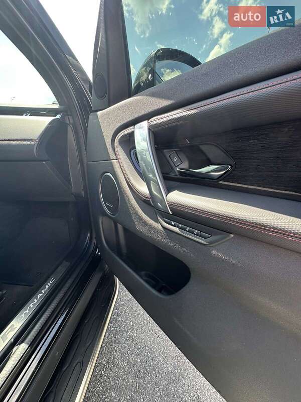 Внедорожник / Кроссовер Land Rover Discovery Sport 2020 в Киеве