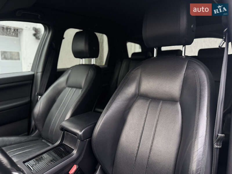 Внедорожник / Кроссовер Land Rover Discovery Sport 2016 в Луцке