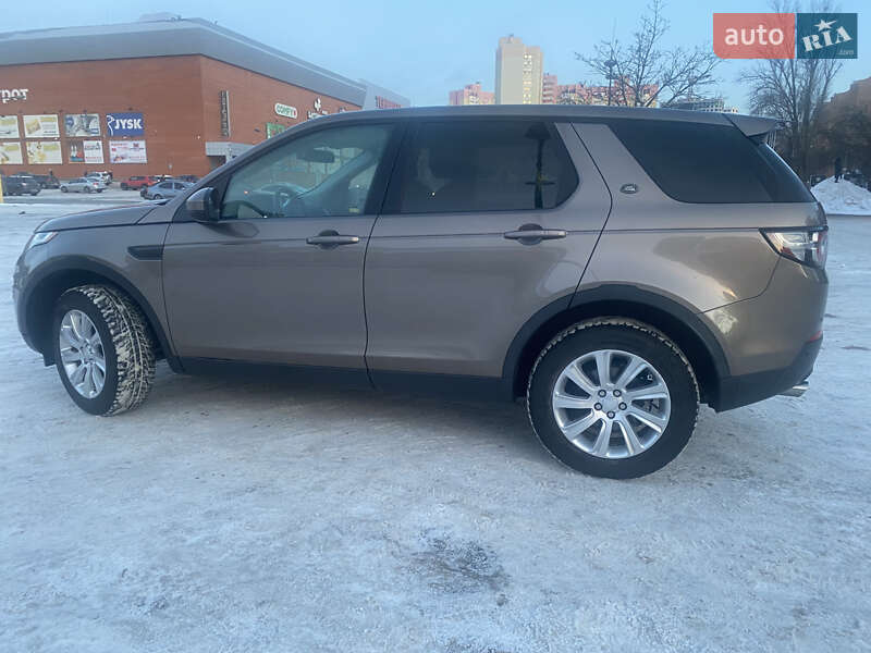 Внедорожник / Кроссовер Land Rover Discovery Sport 2015 в Броварах