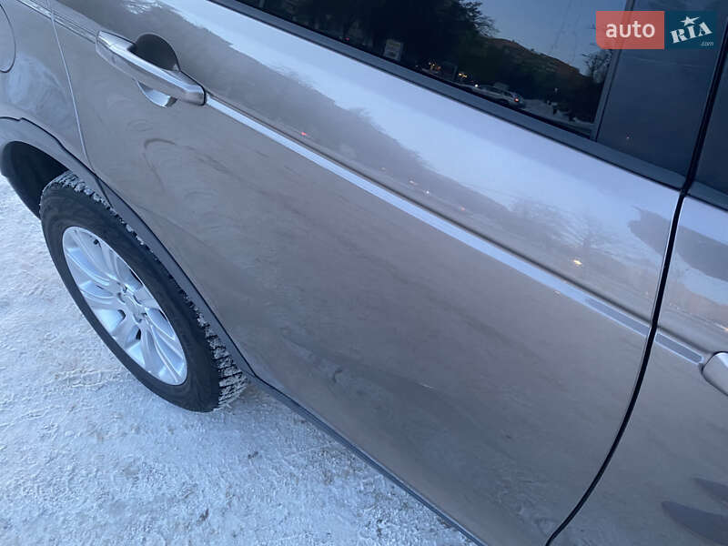 Внедорожник / Кроссовер Land Rover Discovery Sport 2015 в Броварах