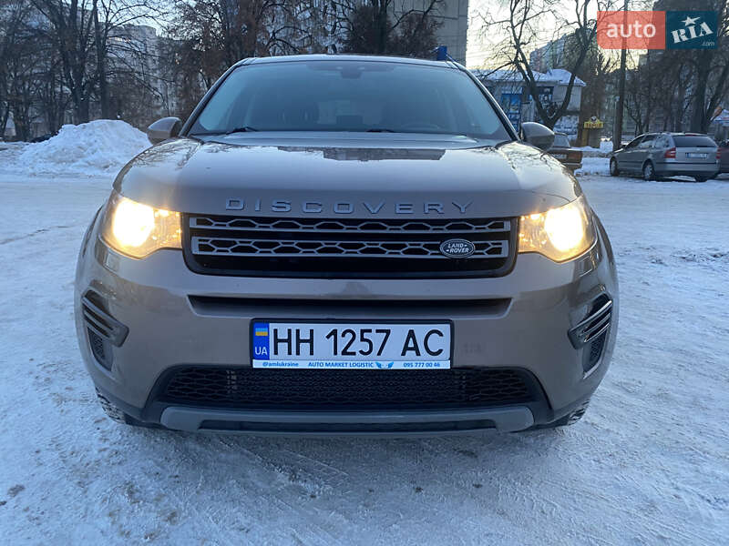 Внедорожник / Кроссовер Land Rover Discovery Sport 2015 в Броварах