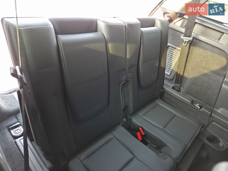 Внедорожник / Кроссовер Land Rover Discovery Sport 2017 в Киеве фото 25 Внедорожник / Кроссовер Land Rover Discovery Sport 2017 в Киеве