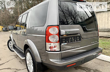 Позашляховик / Кросовер Land Rover Discovery 2011 в 