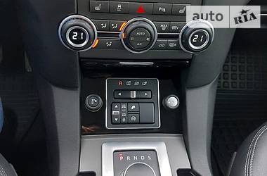 Позашляховик / Кросовер Land Rover Discovery 2016 в 
