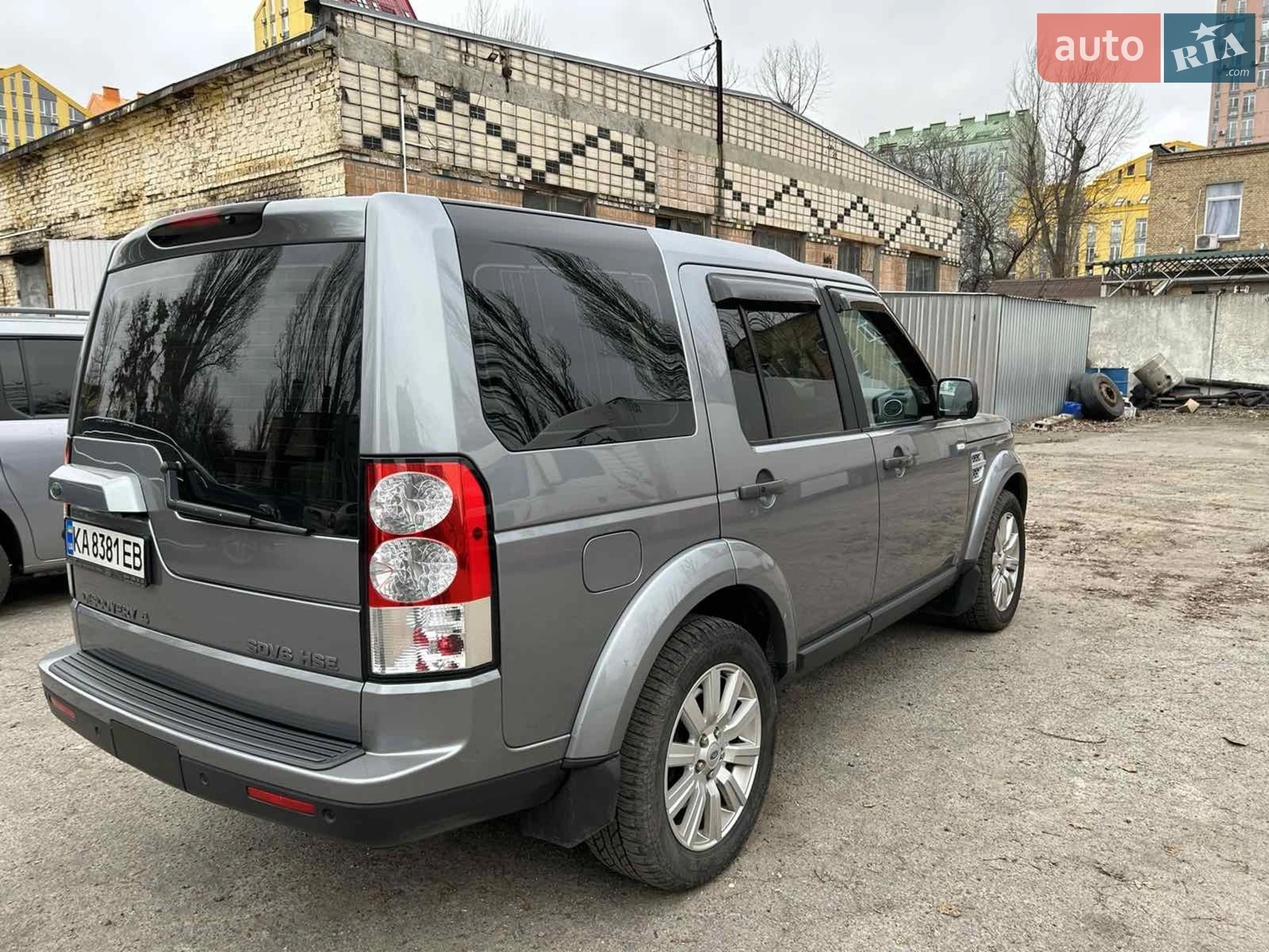 2011 Land Rover Discovery - мініатюра 13