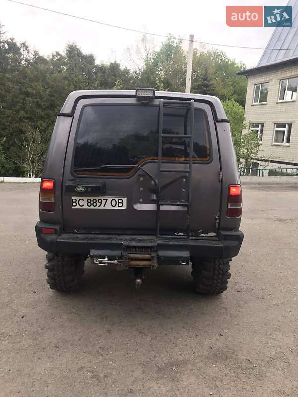 Внедорожник / Кроссовер Land Rover Discovery 1992 в Львове
