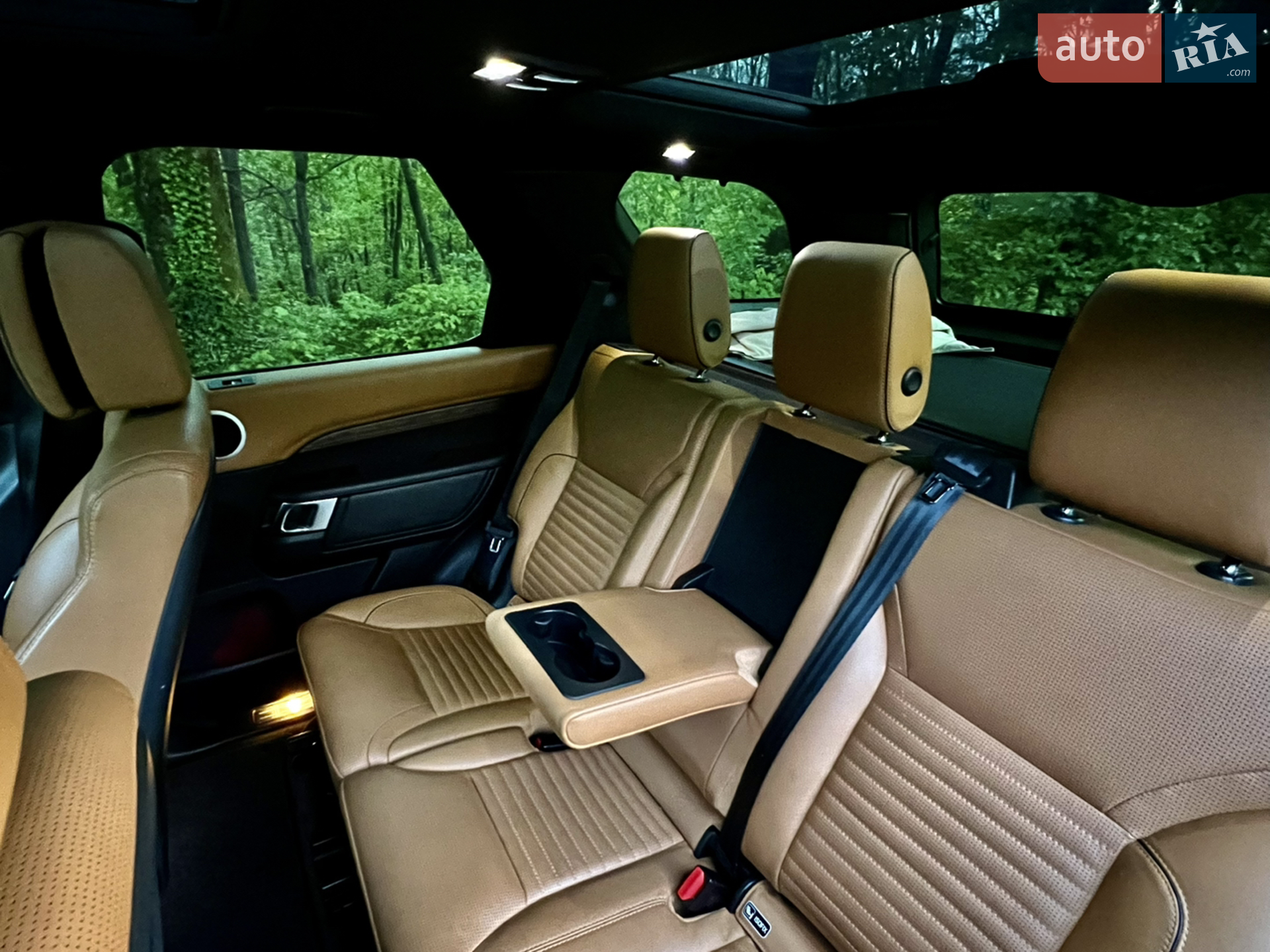 2019 Land Rover Discovery - мініатюра 20
