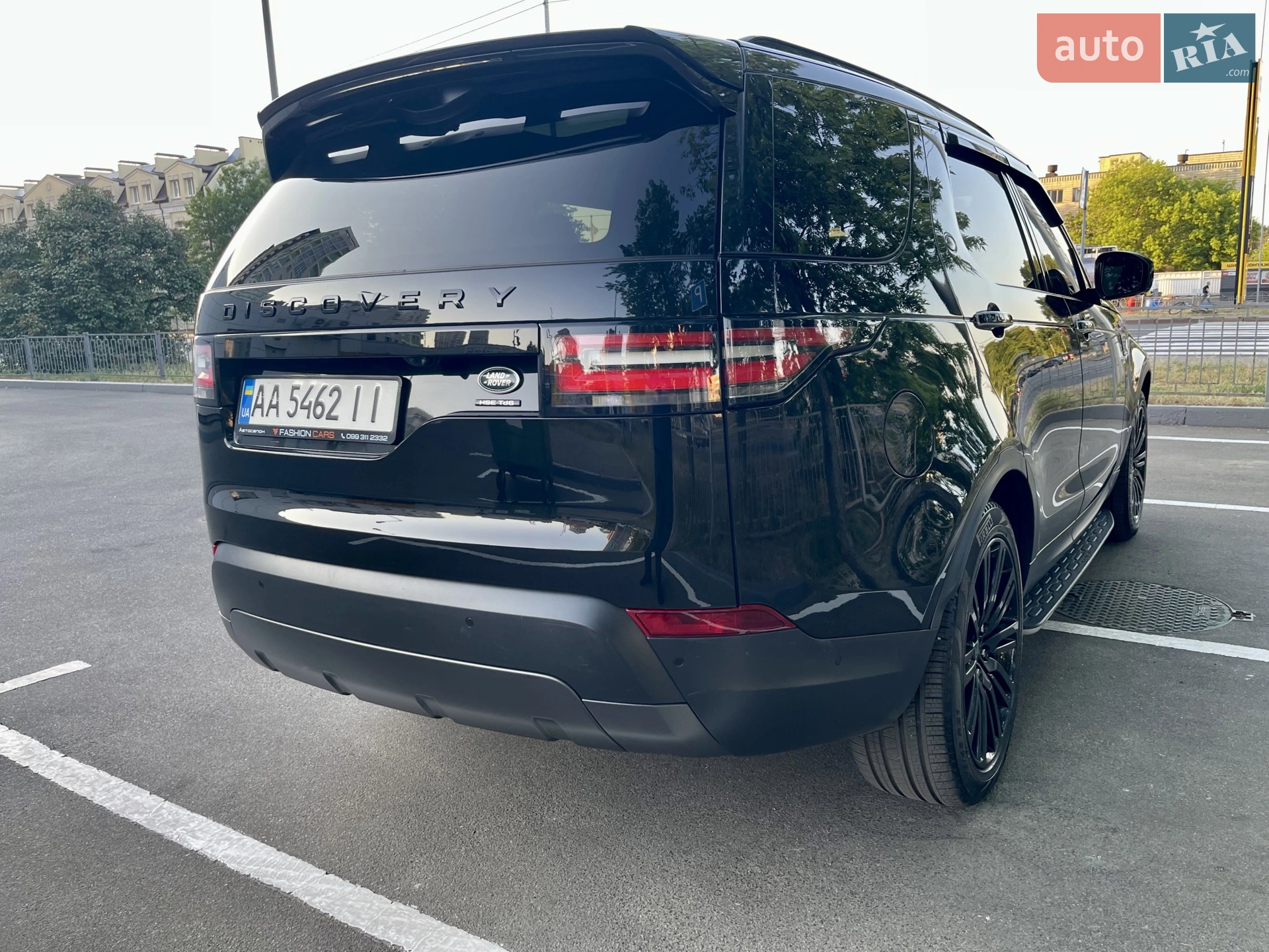 2017 Land Rover Discovery - мініатюра 12