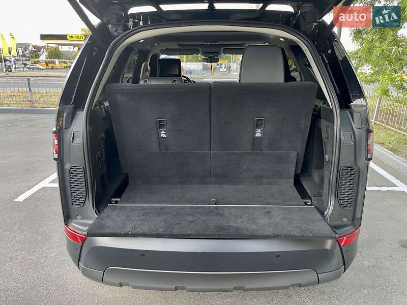 Внедорожник / Кроссовер Land Rover Discovery 2017 в Киеве