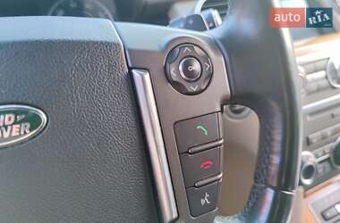 Внедорожник / Кроссовер Land Rover Discovery 2014 в 