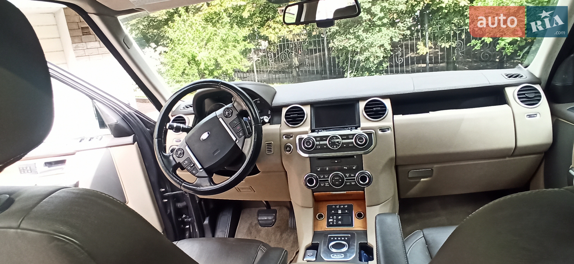 2014 Land Rover Discovery - мініатюра 9