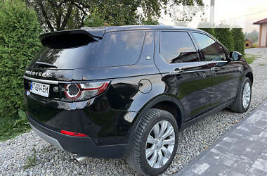 Внедорожник / Кроссовер Land Rover Discovery 2015 в 