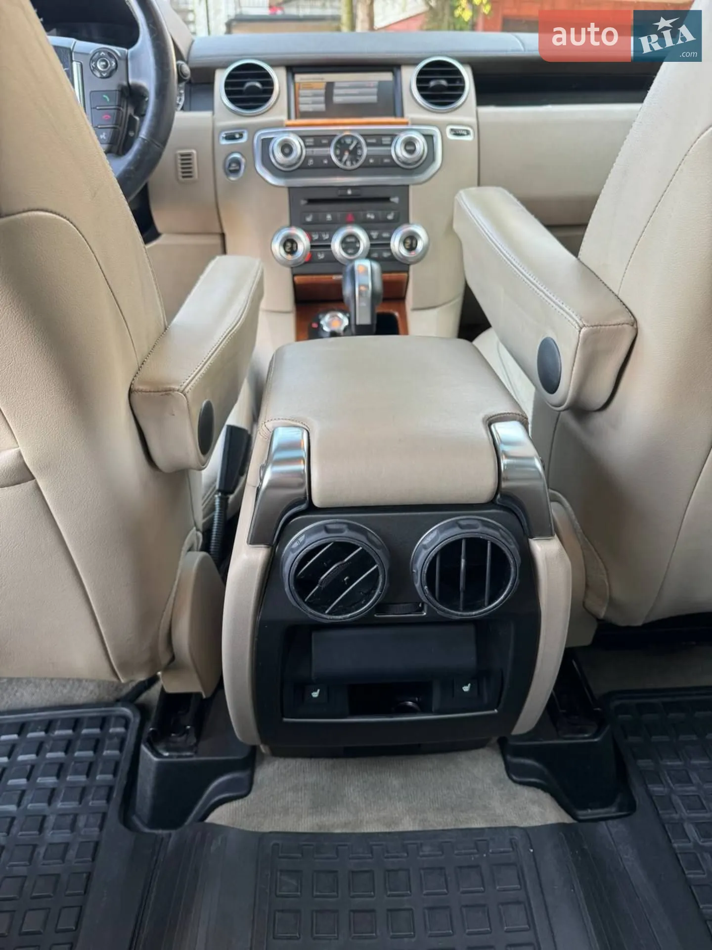 2010 Land Rover Discovery - мініатюра 19
