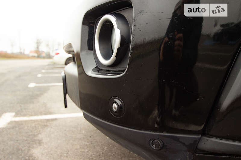 Внедорожник / Кроссовер Land Rover Discovery 2015 в Виннице фото 31 Внедорожник / Кроссовер Land Rover Discovery 2015 в Виннице