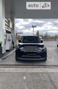 Land Rover Discovery 2019