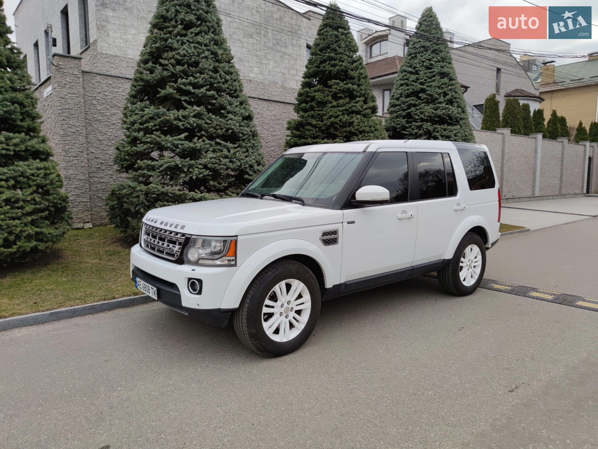 2014 Land Rover Discovery - мініатюра 13