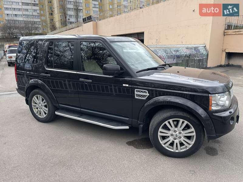 Позашляховик / Кросовер Land Rover Discovery 2012 в Києві