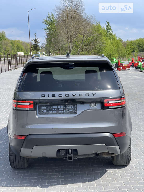 Внедорожник / Кроссовер Land Rover Discovery 2017 в Тернополе